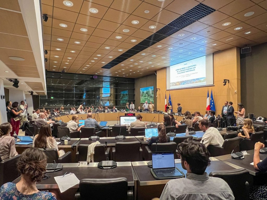 photo d'un débat mené dans le cadre du Lab Zone d'Adaptation, avec la présence de la Coopérative Immobilière de Bretagne
